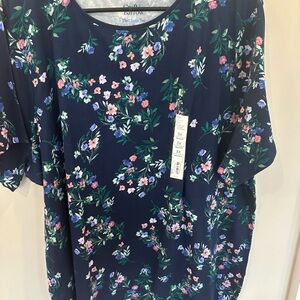Croft & Barrow Dark Blue Floral Short Sleeve Top